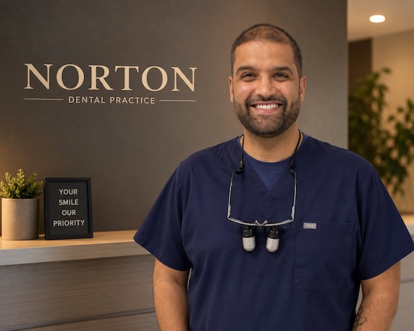 Dr Hitesh Mohan